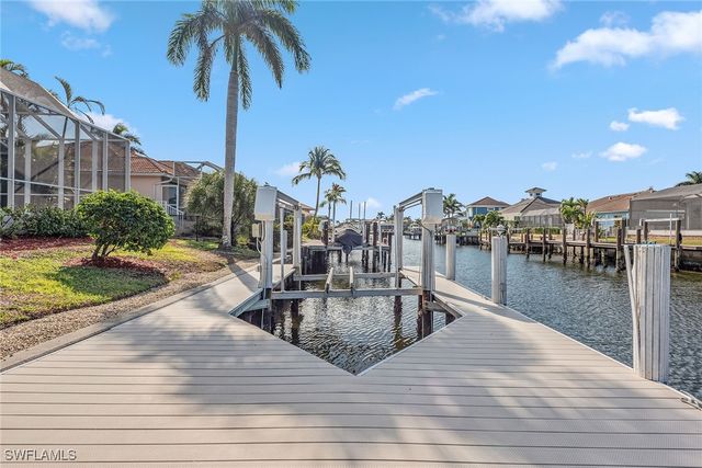 268 Bass CT, Marco Island, FL 34145