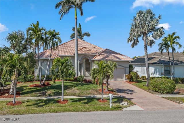 268 Bass CT, Marco Island, FL 34145