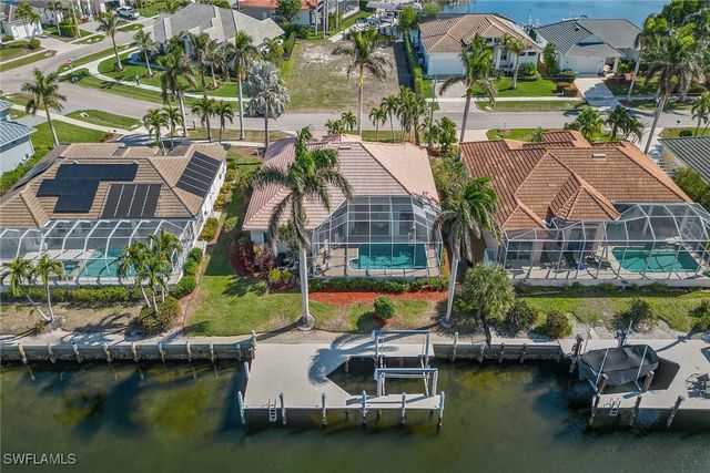 268 Bass CT, Marco Island, FL 34145