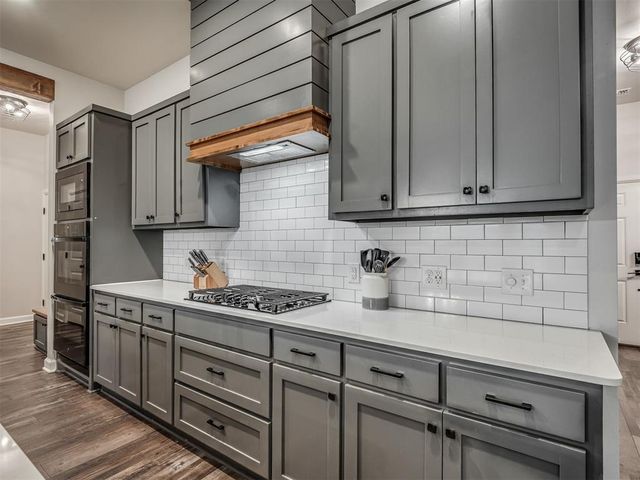 3755 Black Mesa Road, Norman, OK 73071