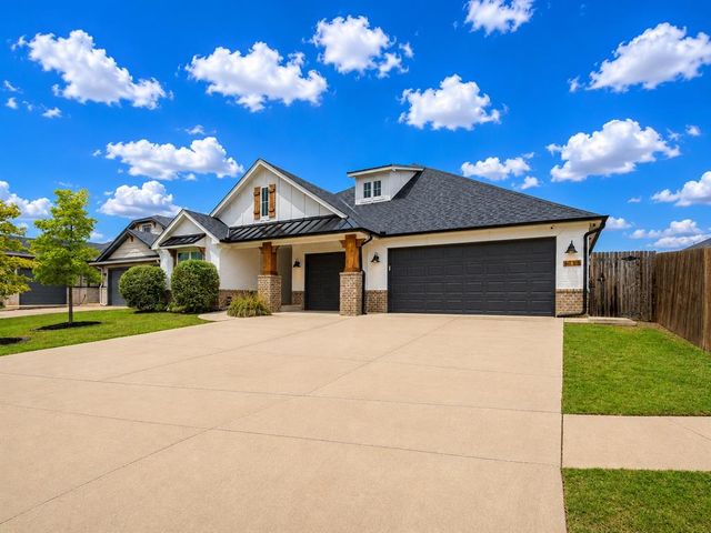 3755 Black Mesa Road, Norman, OK 73071