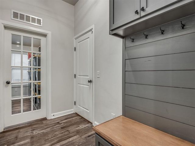 3755 Black Mesa Road, Norman, OK 73071