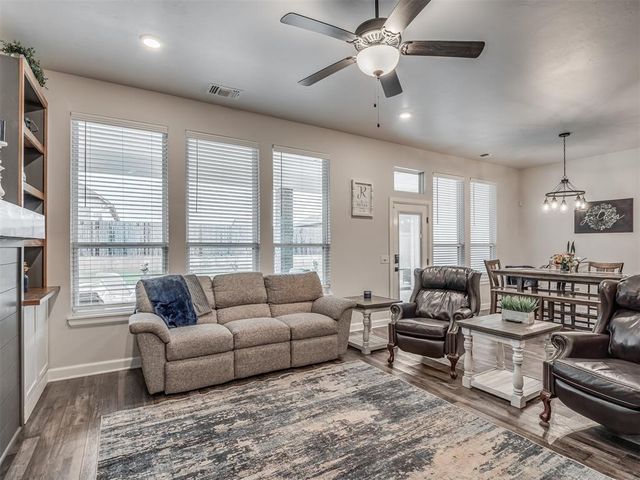 3755 Black Mesa Road, Norman, OK 73071