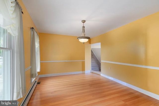 526 COUNTY ROAD 579, Ringoes, NJ 08551