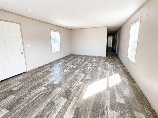 159 Roundtop Circle, Scottdale, PA 15683