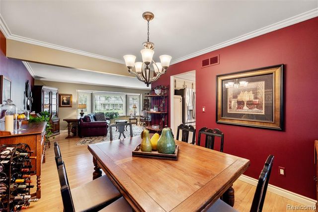 5321 S Nocturne Lane, Shelby Twp, MI 48316