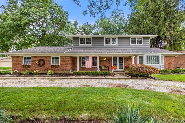 5321 S Nocturne Lane, Shelby Twp, MI 48316