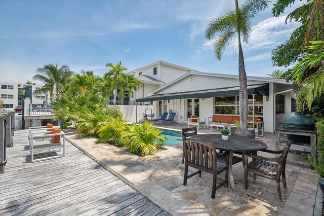 325 Coconut Isle Drive, Fort Lauderdale, FL 33301