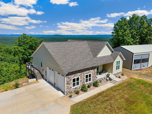 111 Moonlight Lane, Quitman, AR 72131