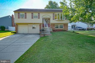 7 CALDWELL AVE, Marlton, NJ 08053