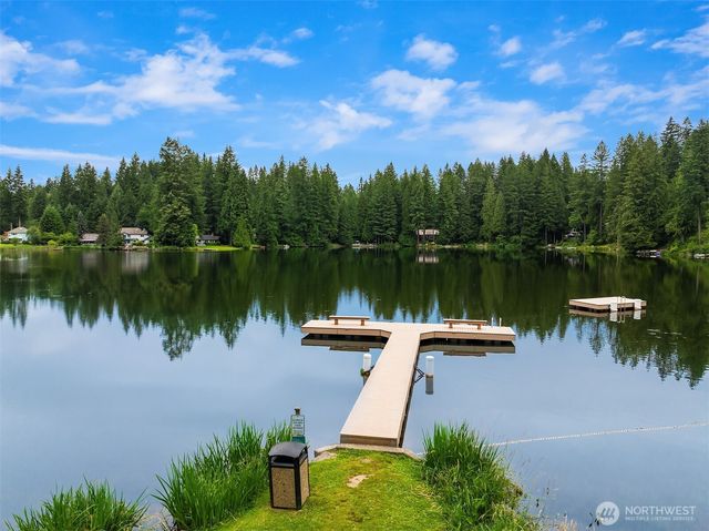 11117 318th Place NE, Carnation, WA 98014
