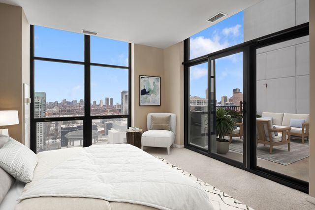 435 W Erie Street 2204, Chicago, IL 60654
