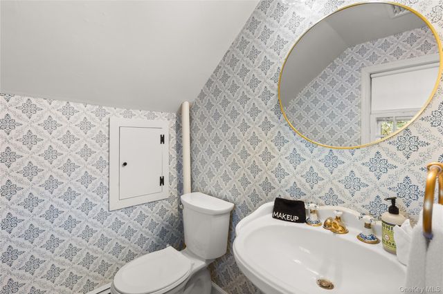 3500 Pine Neck Road, Southold, NY 11971