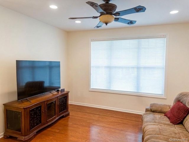8 Symphony Drive, Lake Grove, NY 11755