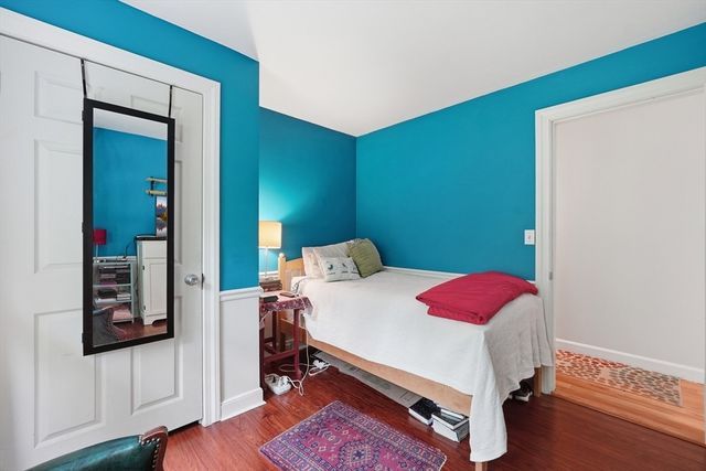 137 South St, Northborough, MA 01532