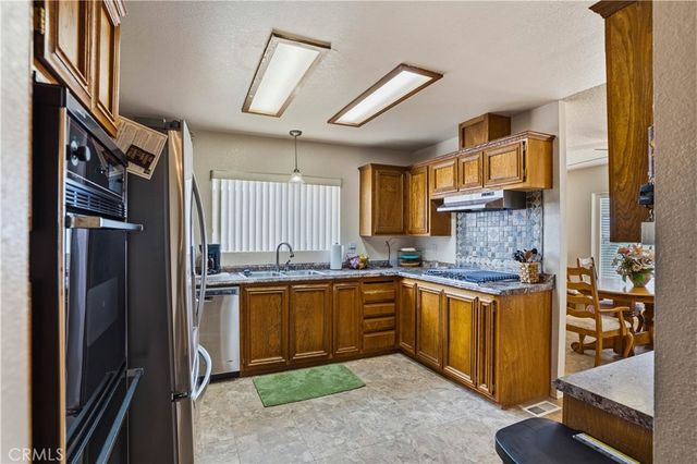 27250 Murrieta 85, Menifee, CA 92586