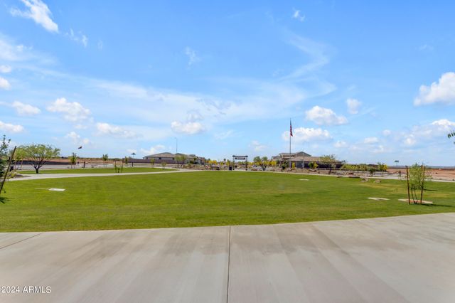 1381 W J WALTZ Way, Apache Junction, AZ 85120