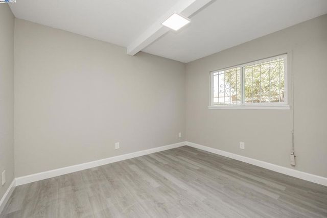 1223 79Th Ave, Oakland, CA 94621