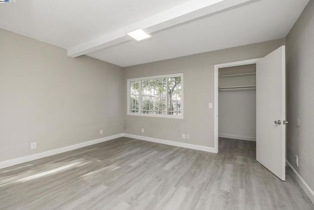 1223 79Th Ave, Oakland, CA 94621