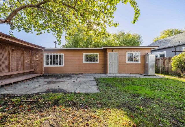 1223 79Th Ave, Oakland, CA 94621