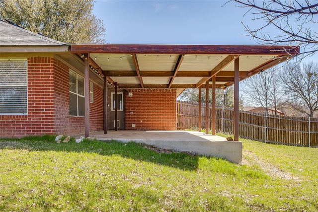 201 Westridge Drive, Springtown, TX 76082