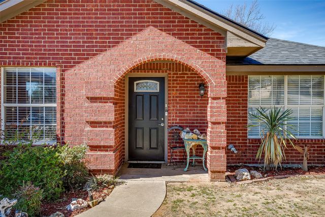 201 Westridge Drive, Springtown, TX 76082