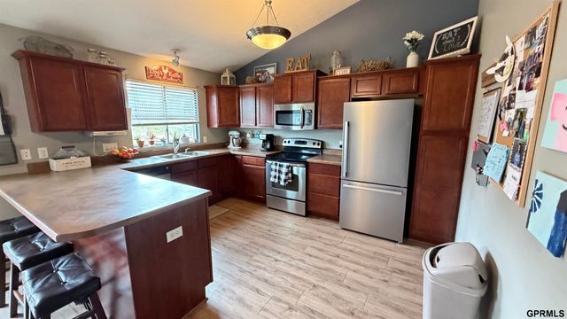 4617 N 175th Avenue, Omaha, NE 68116