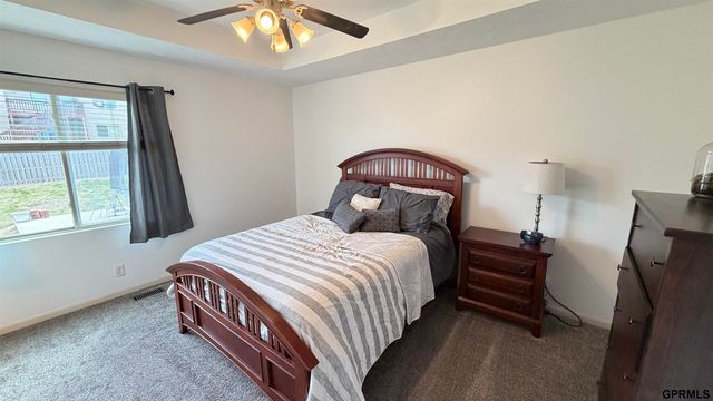 4617 N 175th Avenue, Omaha, NE 68116