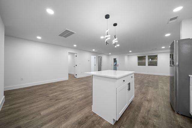 353 Hickory Hts, Clarksville, TN 37040