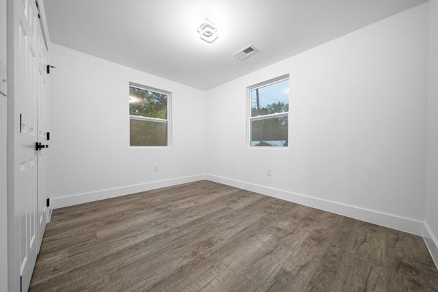 353 Hickory Hts, Clarksville, TN 37040