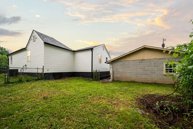 353 Hickory Hts, Clarksville, TN 37040