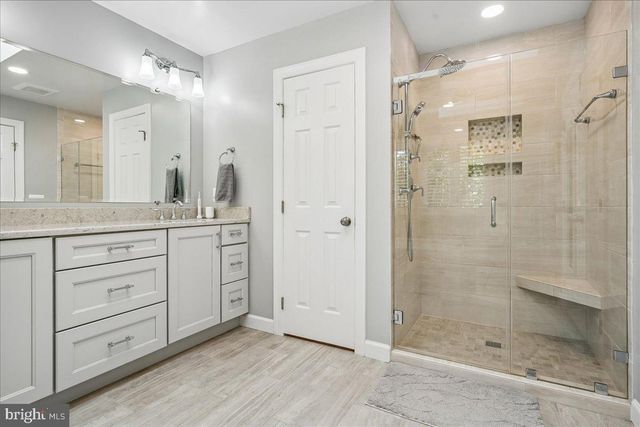 7826 PREAKNESS LN, Fairfax Station, VA 22039