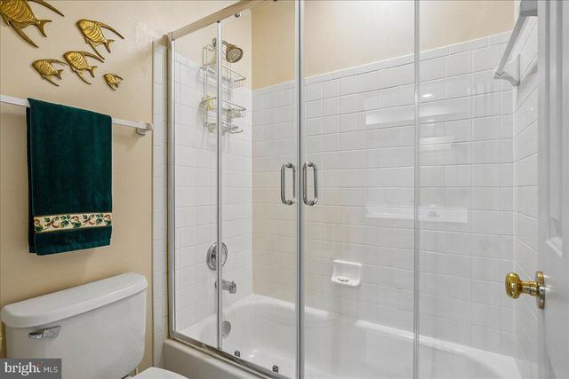 7826 PREAKNESS LN, Fairfax Station, VA 22039