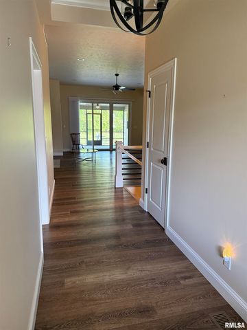 1508 DEARBORN Street, Springfield, IL 62711