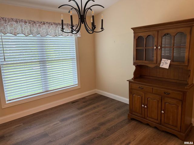 1508 DEARBORN Street, Springfield, IL 62711