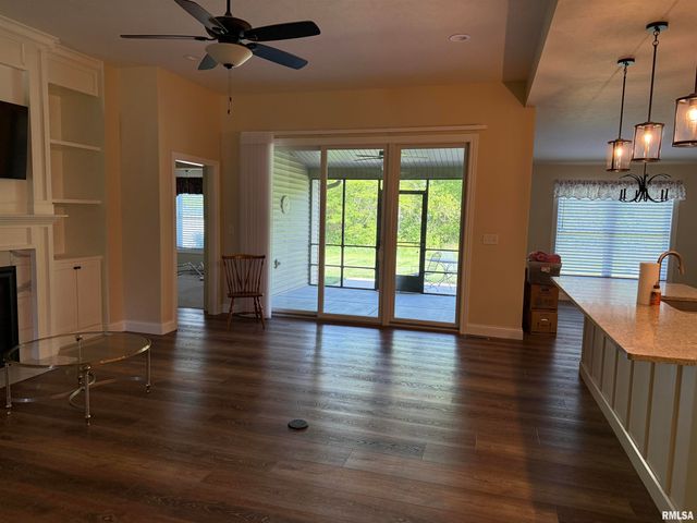 1508 DEARBORN Street, Springfield, IL 62711