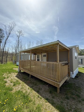 119 PRIMROSE Lane, Edinboro, PA 16412