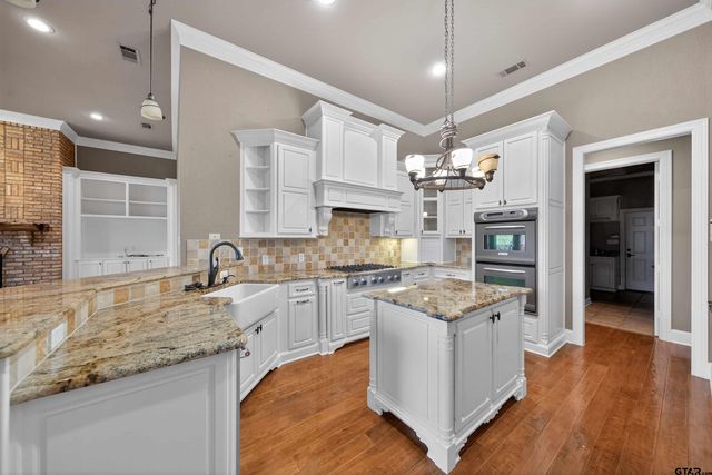 6610 Ashmore, Tyler, TX 75703