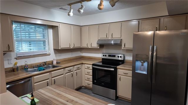 3095 Revere Court, Atlanta, GA 30340