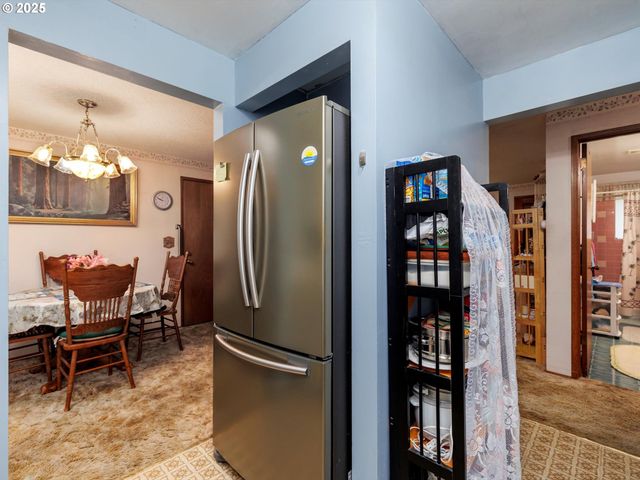 1259 RANDOLPH Rd, Woodburn, OR 97071