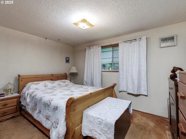 1259 RANDOLPH Rd, Woodburn, OR 97071