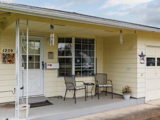 1259 RANDOLPH Rd, Woodburn, OR 97071