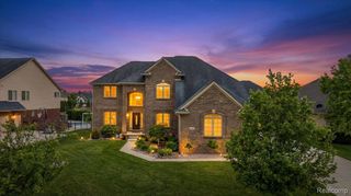 16348 Via Montella, Macomb Township, MI 48042