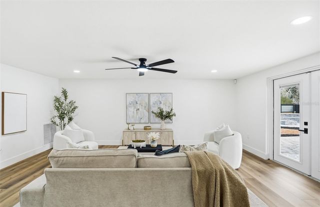 2338 MEADOWBROOK DRIVE, Lutz, FL 33558