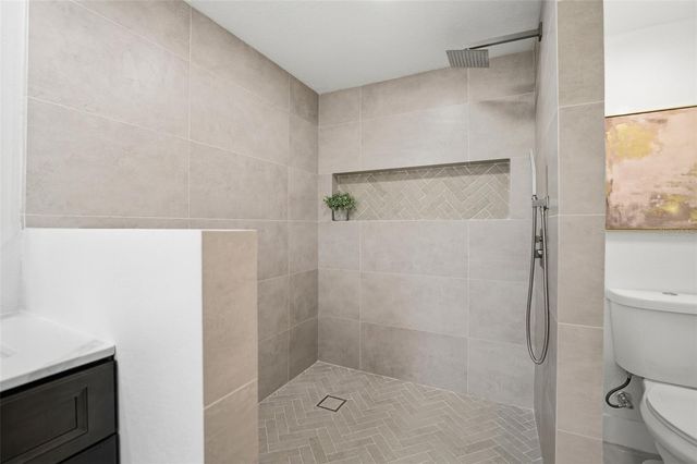 2338 MEADOWBROOK DRIVE, Lutz, FL 33558