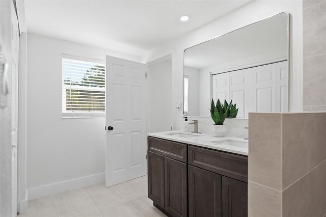 2338 MEADOWBROOK DRIVE, Lutz, FL 33558