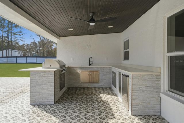 2338 MEADOWBROOK DRIVE, Lutz, FL 33558