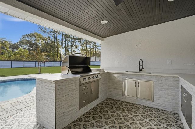 2338 MEADOWBROOK DRIVE, Lutz, FL 33558