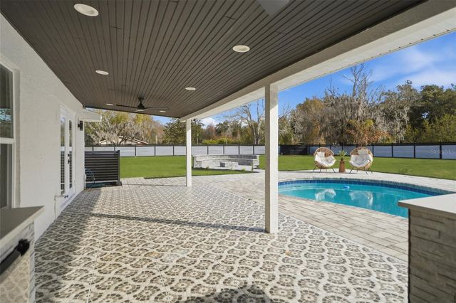 2338 MEADOWBROOK DRIVE, Lutz, FL 33558