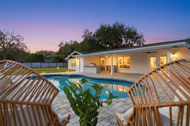 2338 MEADOWBROOK DRIVE, Lutz, FL 33558